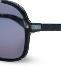 Lade das Bild in den Galerie-Viewer, SPLE20 600721_05